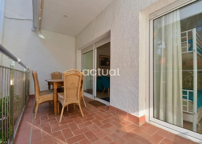 Daire Rey Balduino Bajos 4