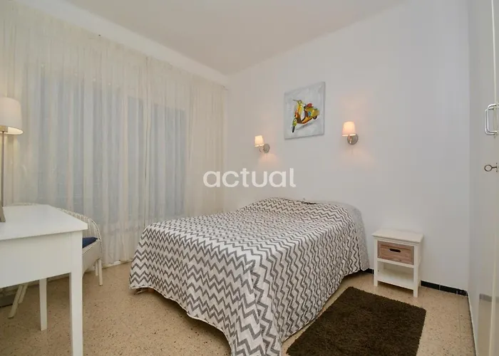 Rey Balduino Bajos 4 *