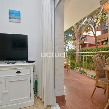 Rey Balduino Bajos 4 * بلاتجا ذارو