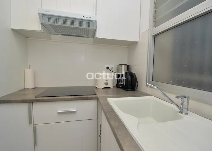 Rey Balduino Bajos 4 *