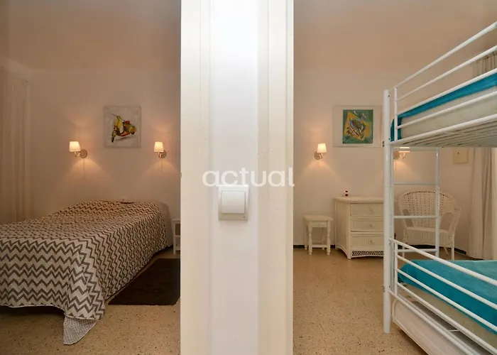 Rey Balduino Bajos 4 *